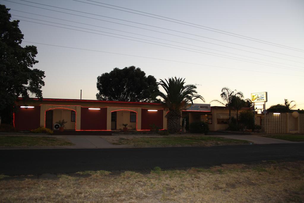 Nhill Oasis Motel Exterior photo